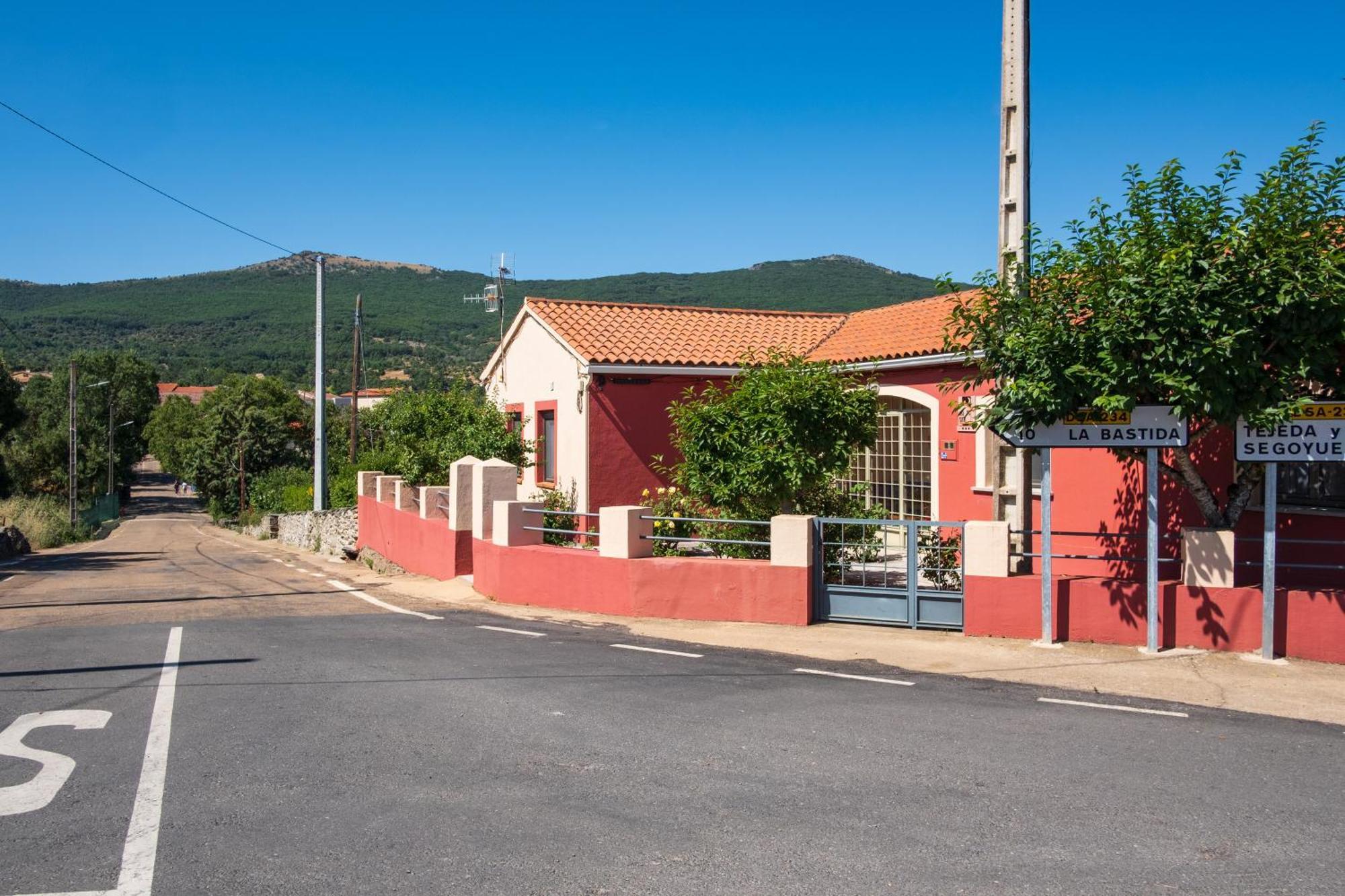Casa Rural Rinconada La Rinconada de la Sierra Ngoại thất bức ảnh
