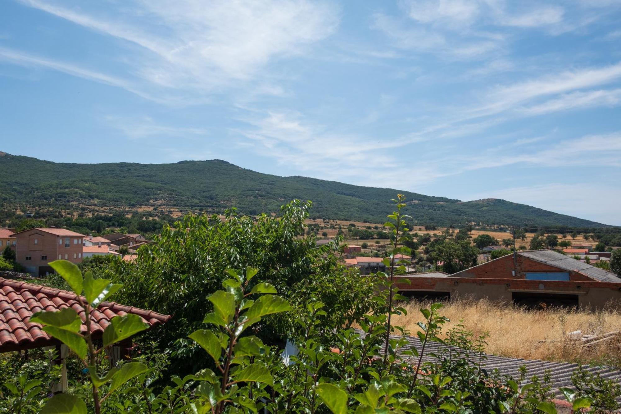 Casa Rural Rinconada La Rinconada de la Sierra Ngoại thất bức ảnh